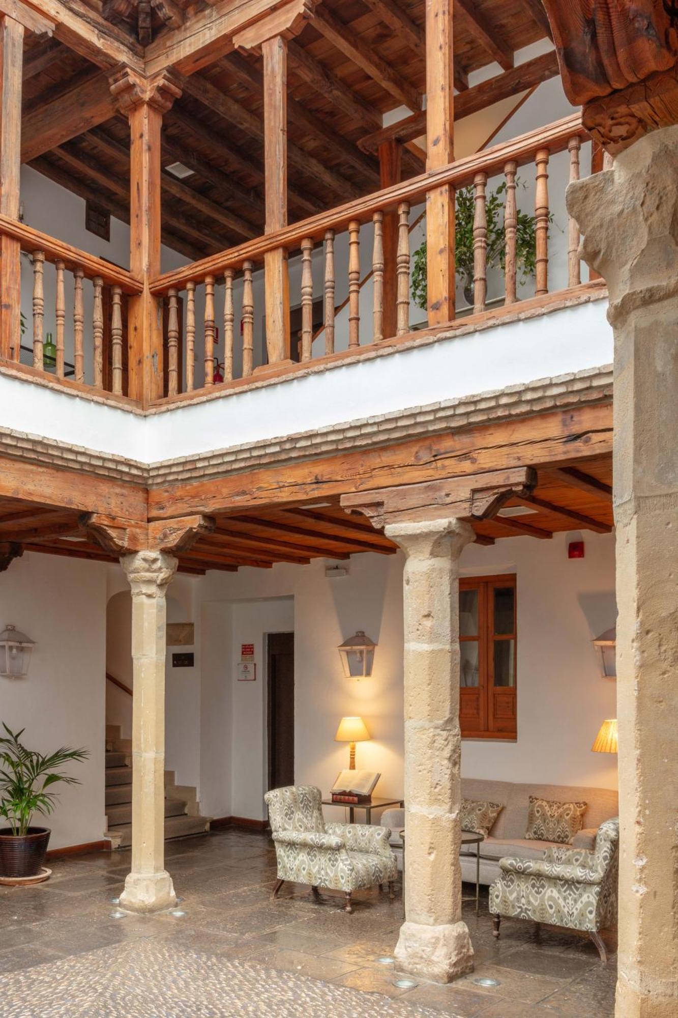 Hotel Puerta De La Luna بايثا المظهر الخارجي الصورة