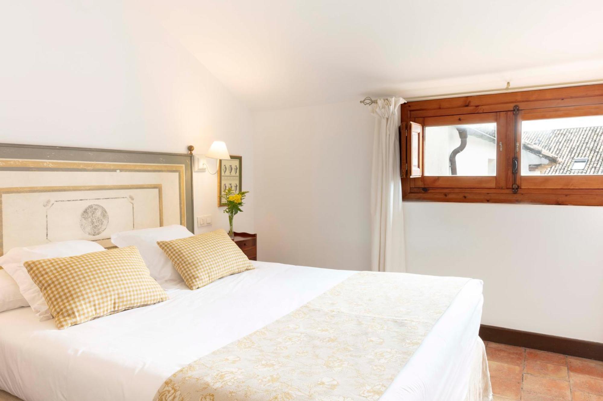 Hotel Puerta De La Luna بايثا المظهر الخارجي الصورة