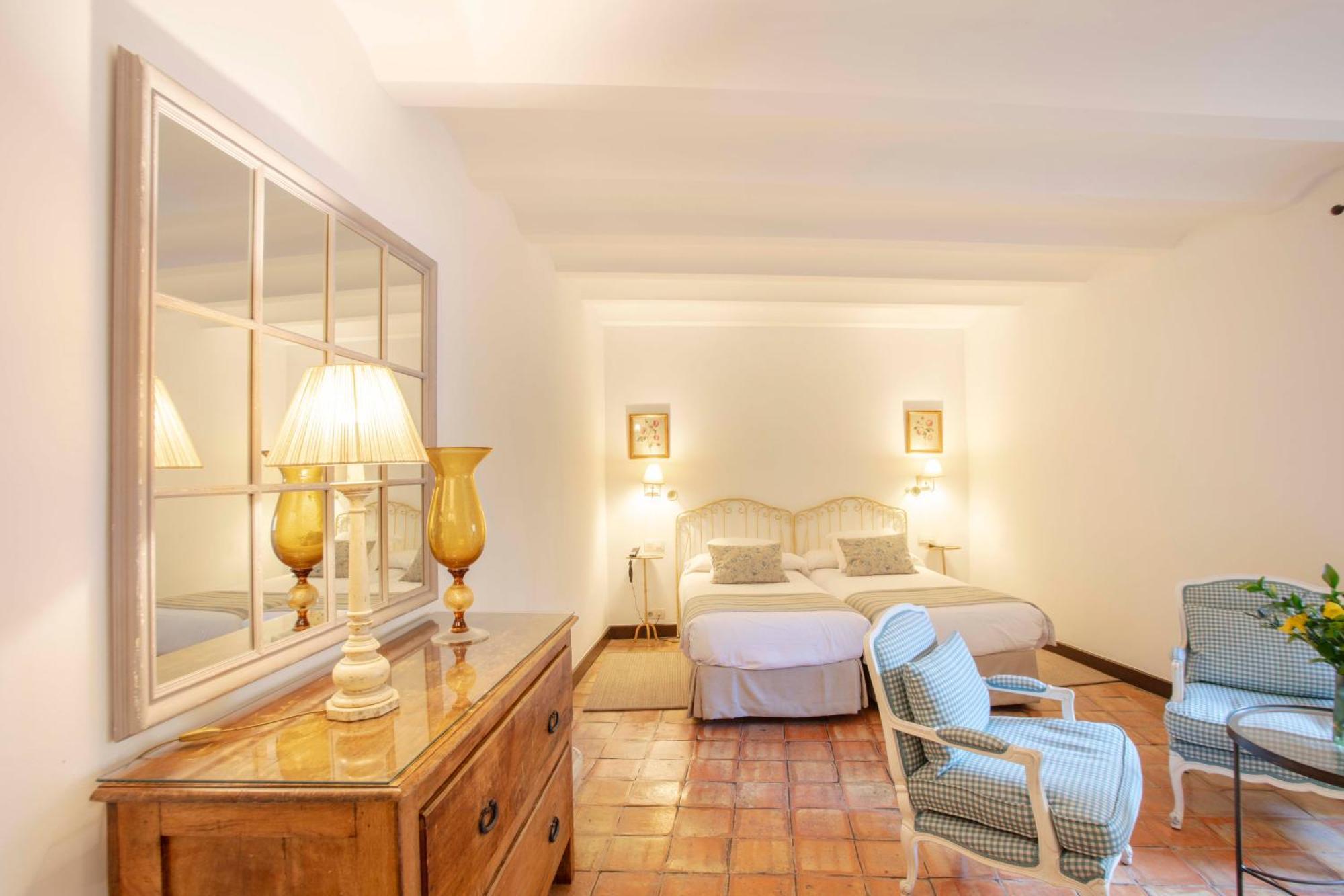 Hotel Puerta De La Luna بايثا المظهر الخارجي الصورة